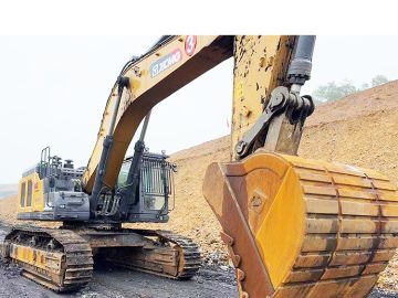 XCMG Used Crawler Excavator XE690DK Second Hand Excavator for Sale Near Me