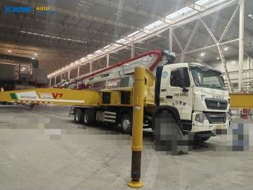 XCMG Used 58m HB58K Concrete Pump Truck price