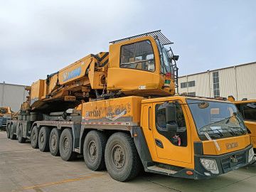 XCMG Used 1200 Ton All Terrain Crane QAY1200 With Competitive Price