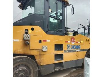 XCMG used 30ton Pneumatic Rubber Tire Road Roller Xp303