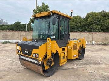 XCMG XD83 Used Double Drum Roller Compactor for Sale