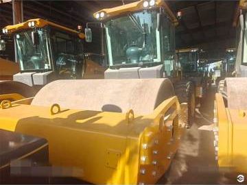 Used Road Construction XCMG 26 Ton Hot Sale Road Roller