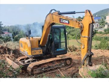 XCMG Excavators Used XE75GA Used Excavator for Sale Near Me