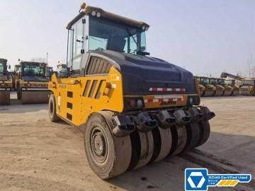 XCMG XP305KSIV 30 Ton Used Compactor Tyre Road Roller for Sale