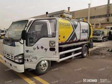 XCMG XZJ5070TCAQ5 Kitchen garbage truck 3